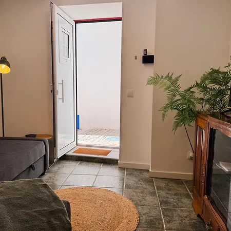 Апартаменти Old Fisherman's Corner 10 - Centro Old Town